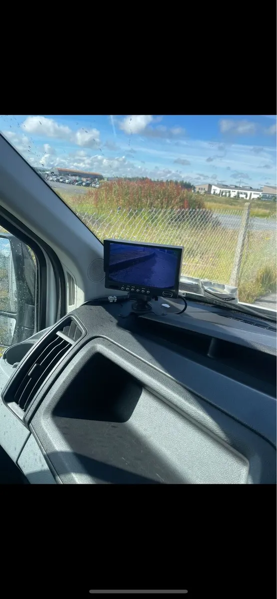 Ford transit - Image 2