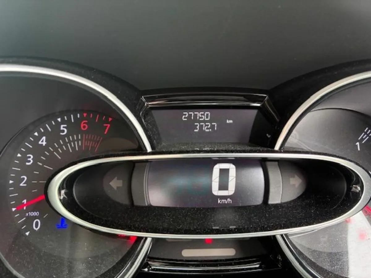 Renault Clio 2017 - Image 3