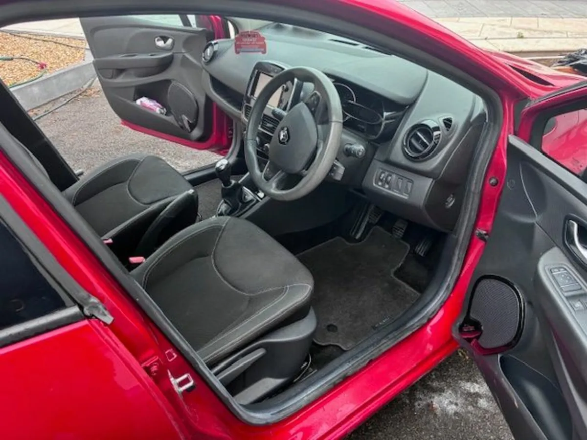 Renault Clio 2017 - Image 4