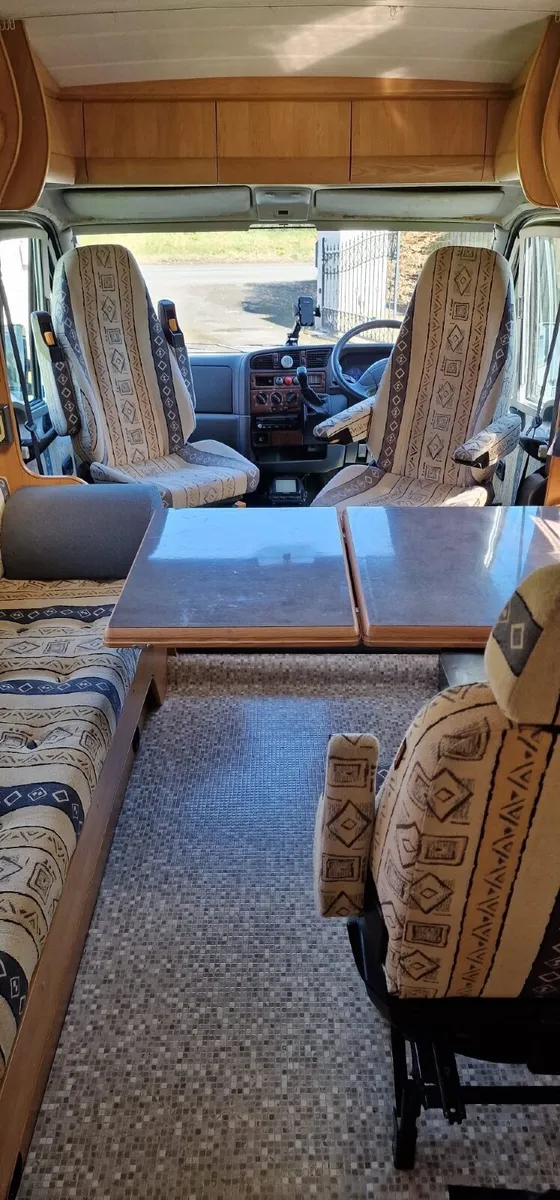 Motorhome - Image 4