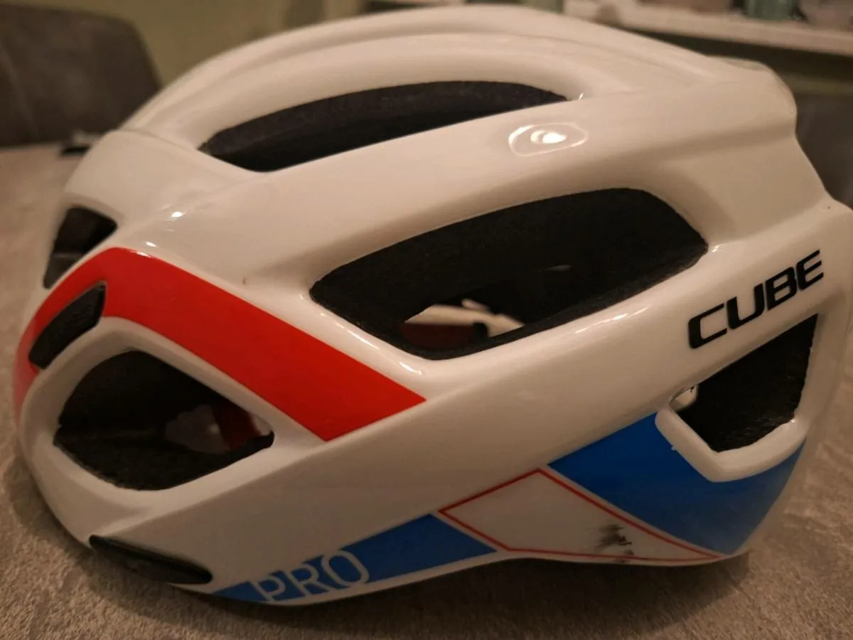 Cube Pro Cycling Helmet for sale - Image 2