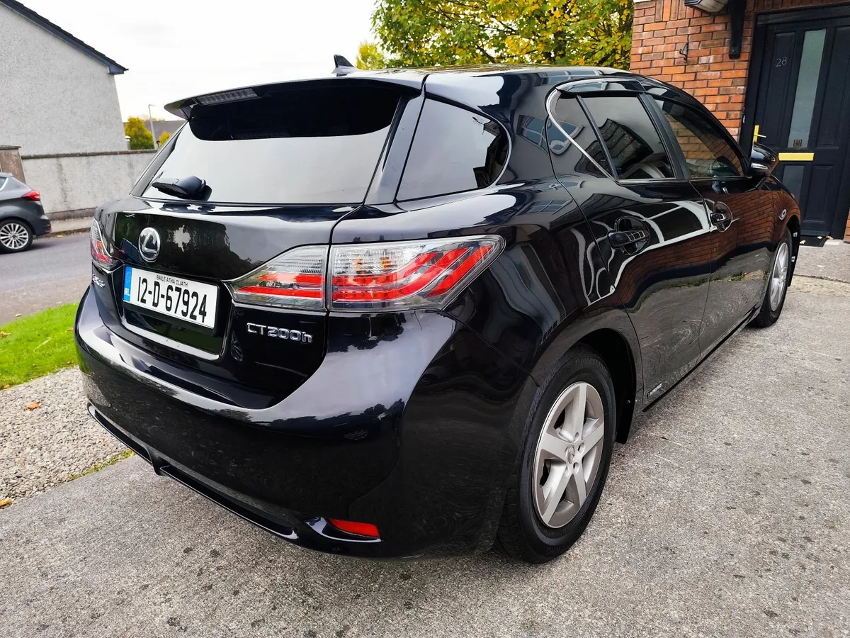 Lexus CT200h!Automatic!1Owner!New NCT! - Image 1