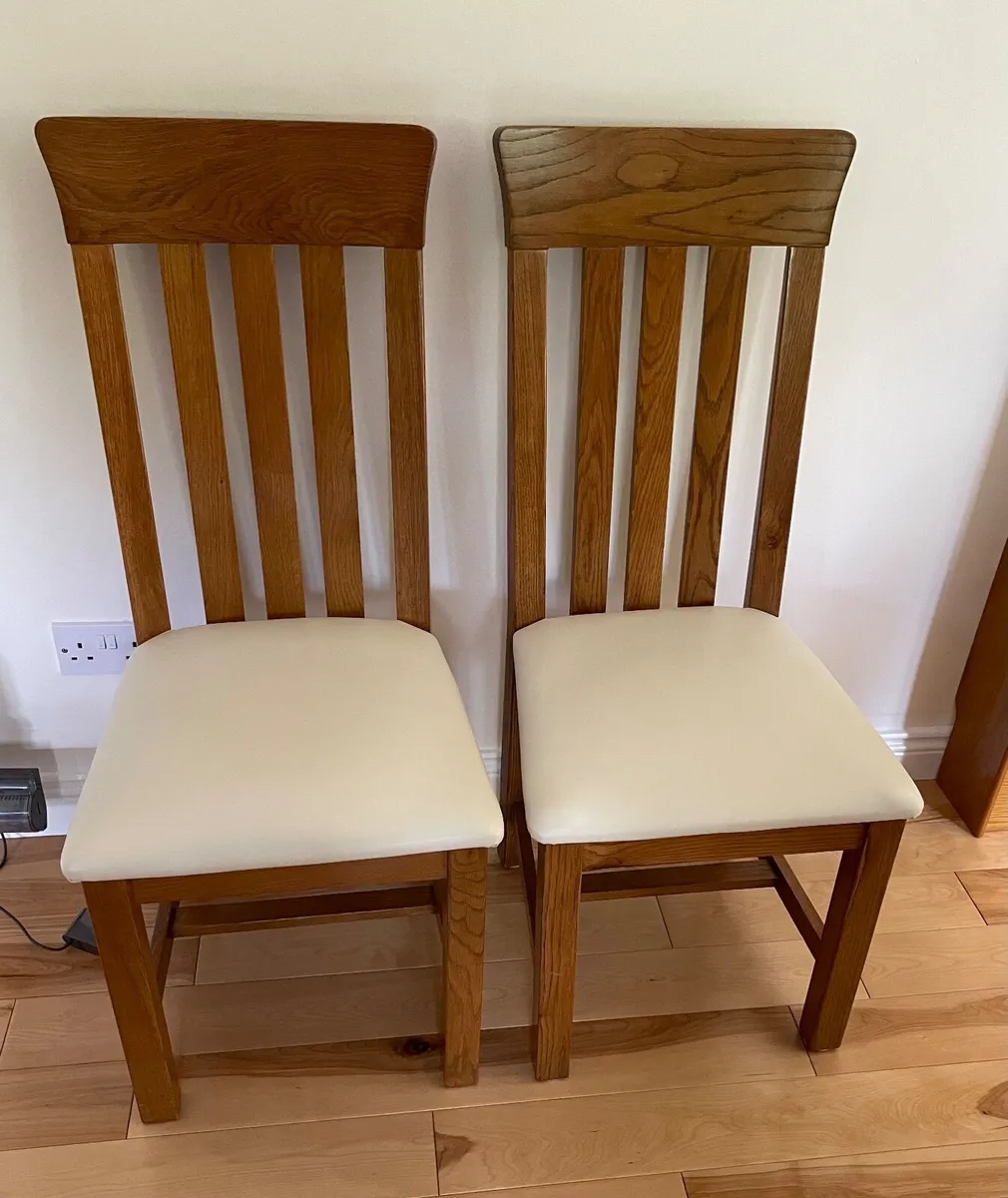 Dining table & 6 chairs - Image 3