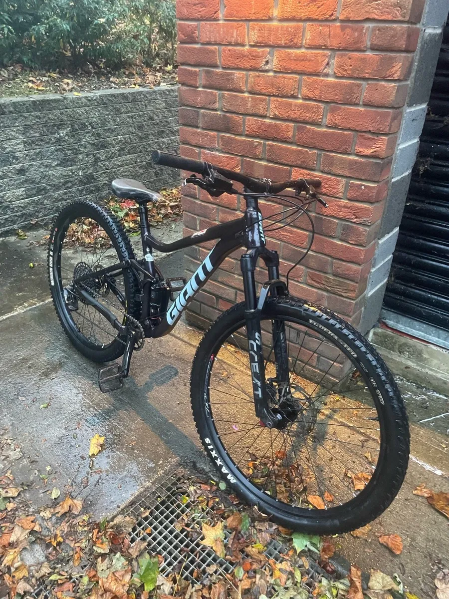 Giant stance m - Image 1