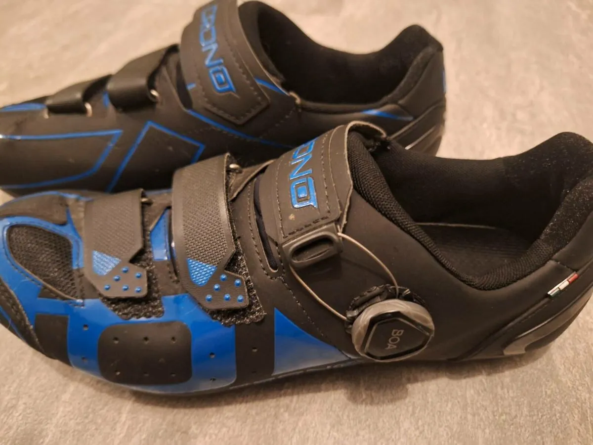 CRONO cycling Shoes for sale - Image 1