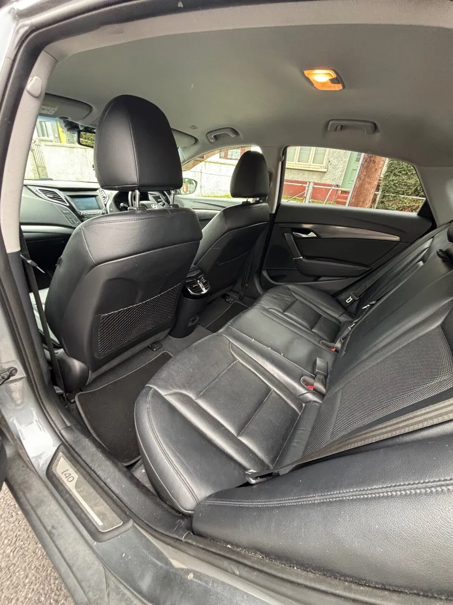 Hyundai i40 2017 - Image 2