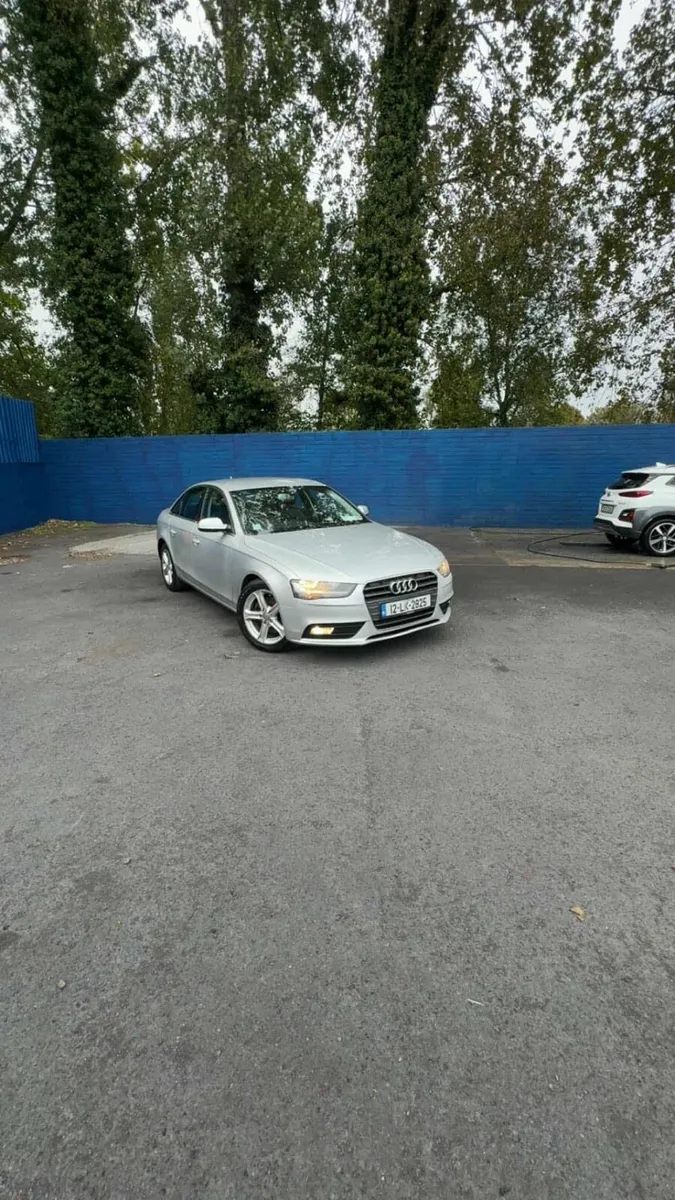 FOR SALE A4 AUDI 2012 WITH NCT - Image 4