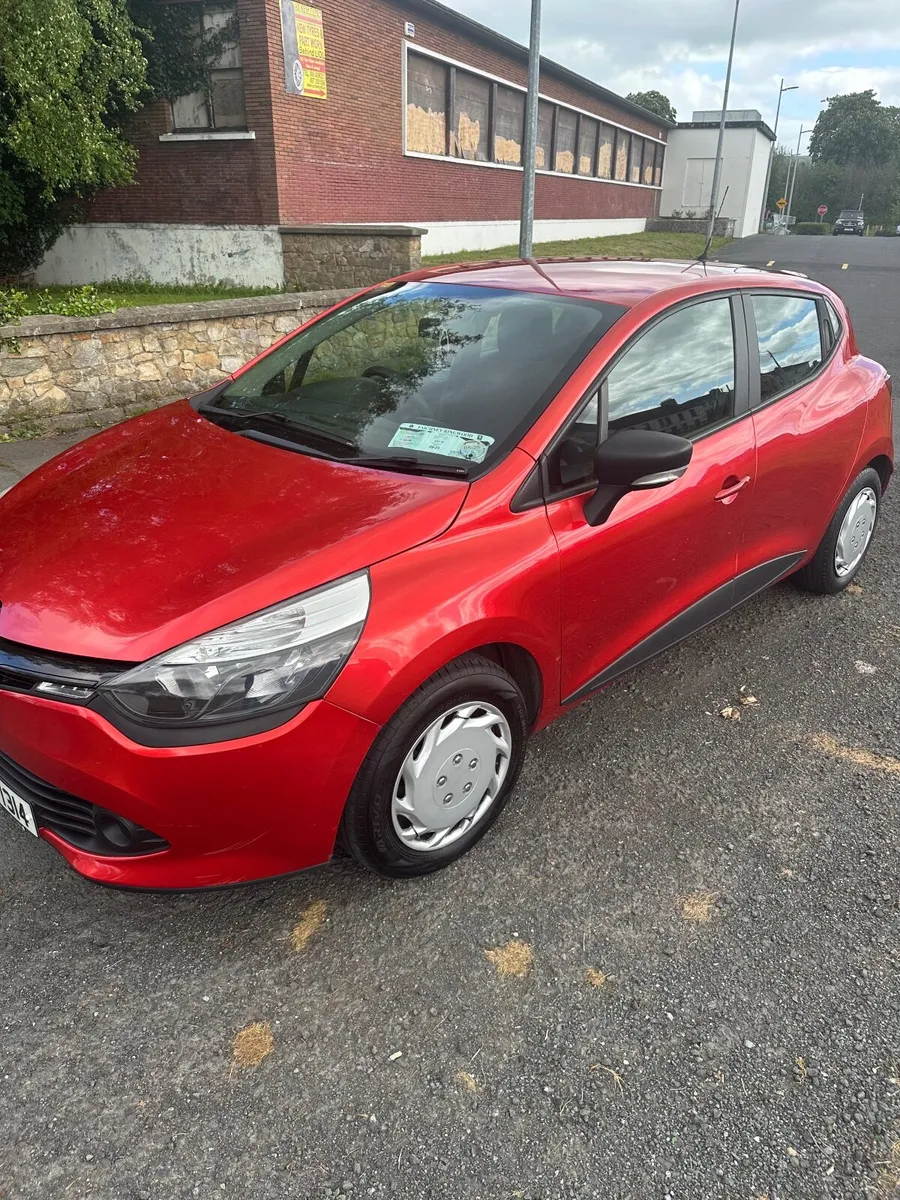 Renault Clio 2016 - Image 1