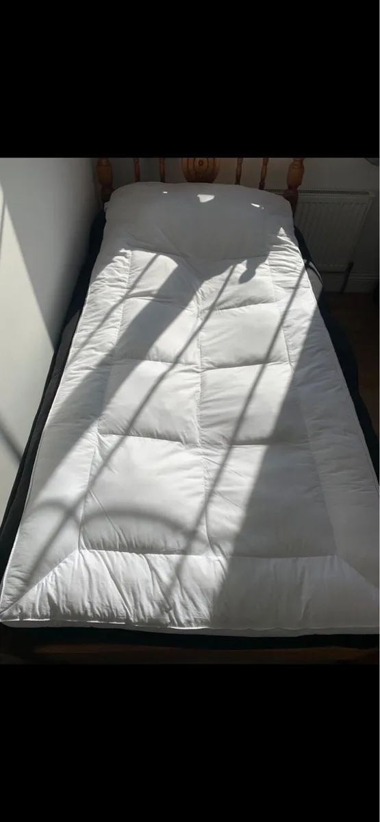 Single topper - Image 2