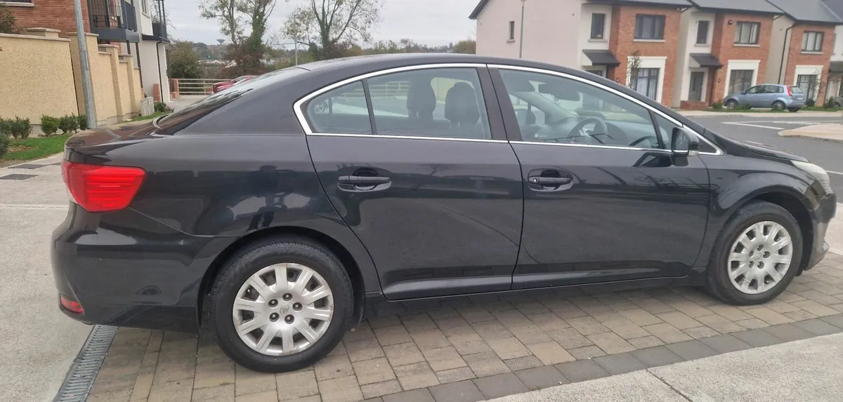 2012 Toyota Avensis 2.0 D4D NCT 04/07/26 - Image 3