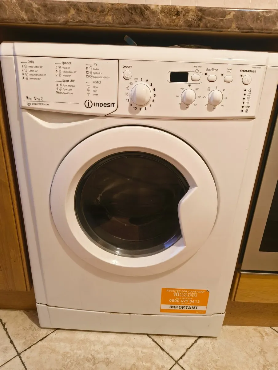 Washer dryer