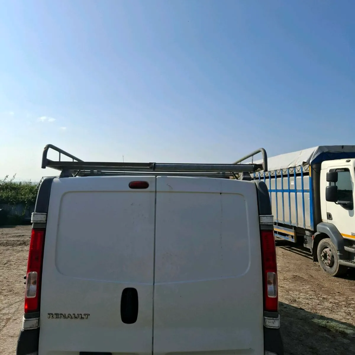 Renault trafic roof rack  lwb - Image 2