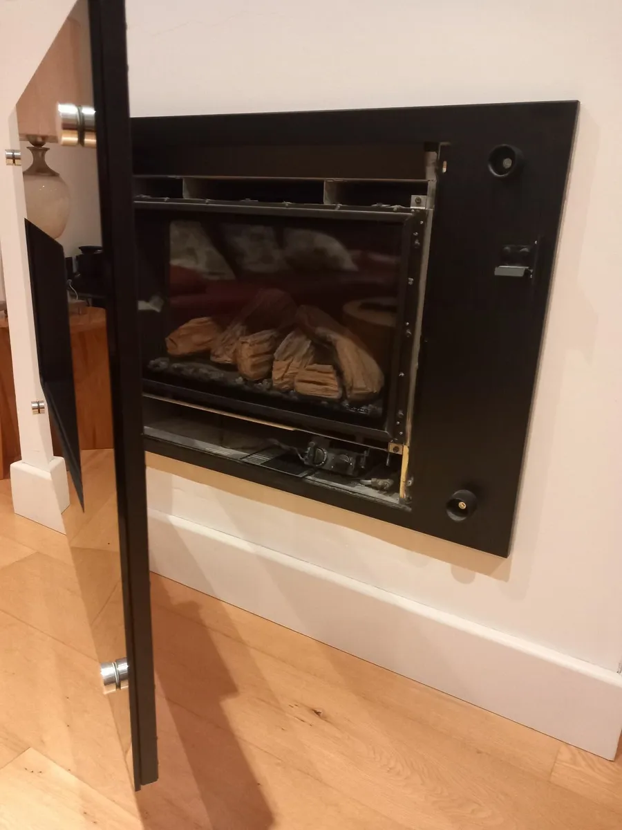 Gazco gas fire insert - Image 4