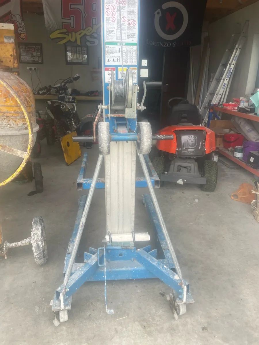 Material lift - Image 3