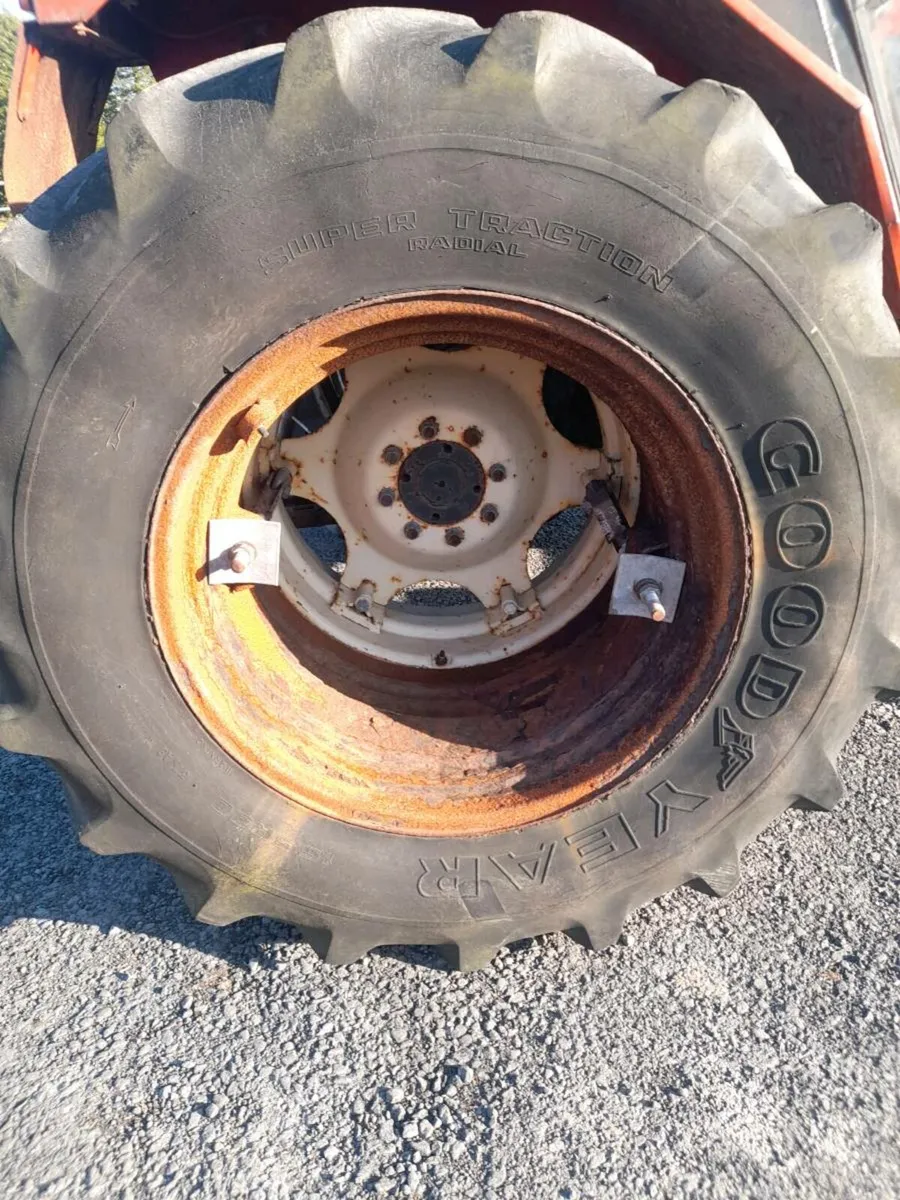 Twin wheels - Image 2