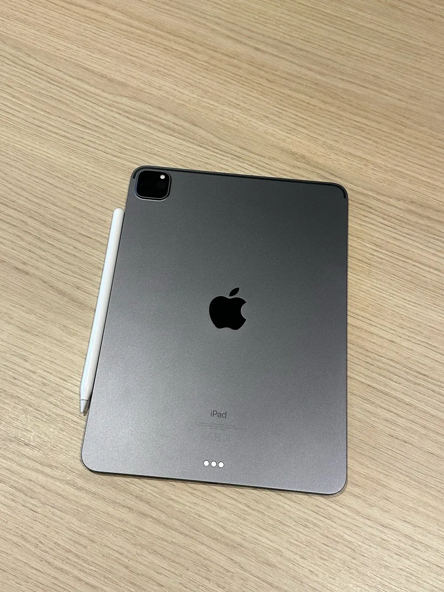 iPad Pro 11” with Apple Pencil - Image 3