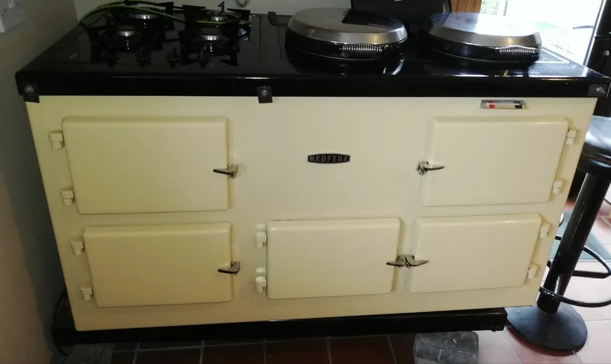 Gas Cooker - Image 1