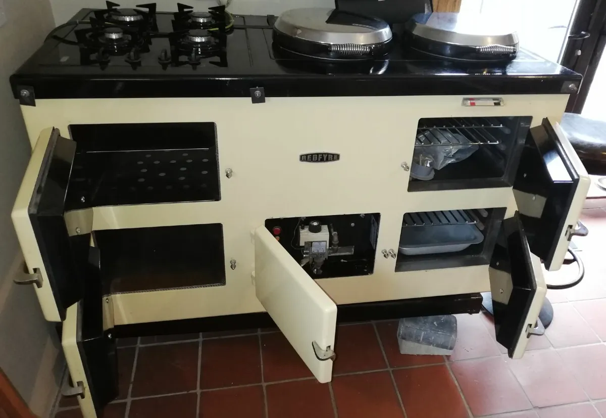 Gas Cooker - Image 2