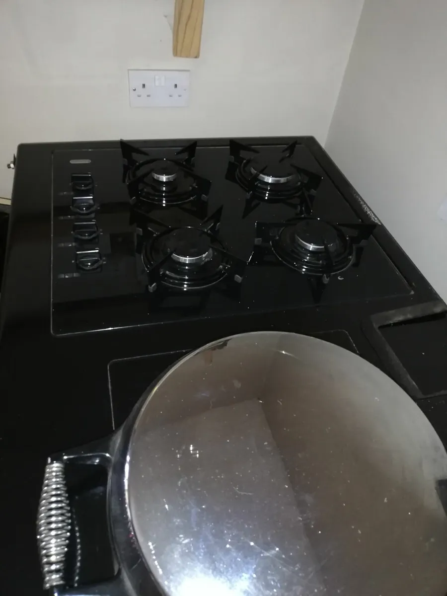 Gas Cooker - Image 3