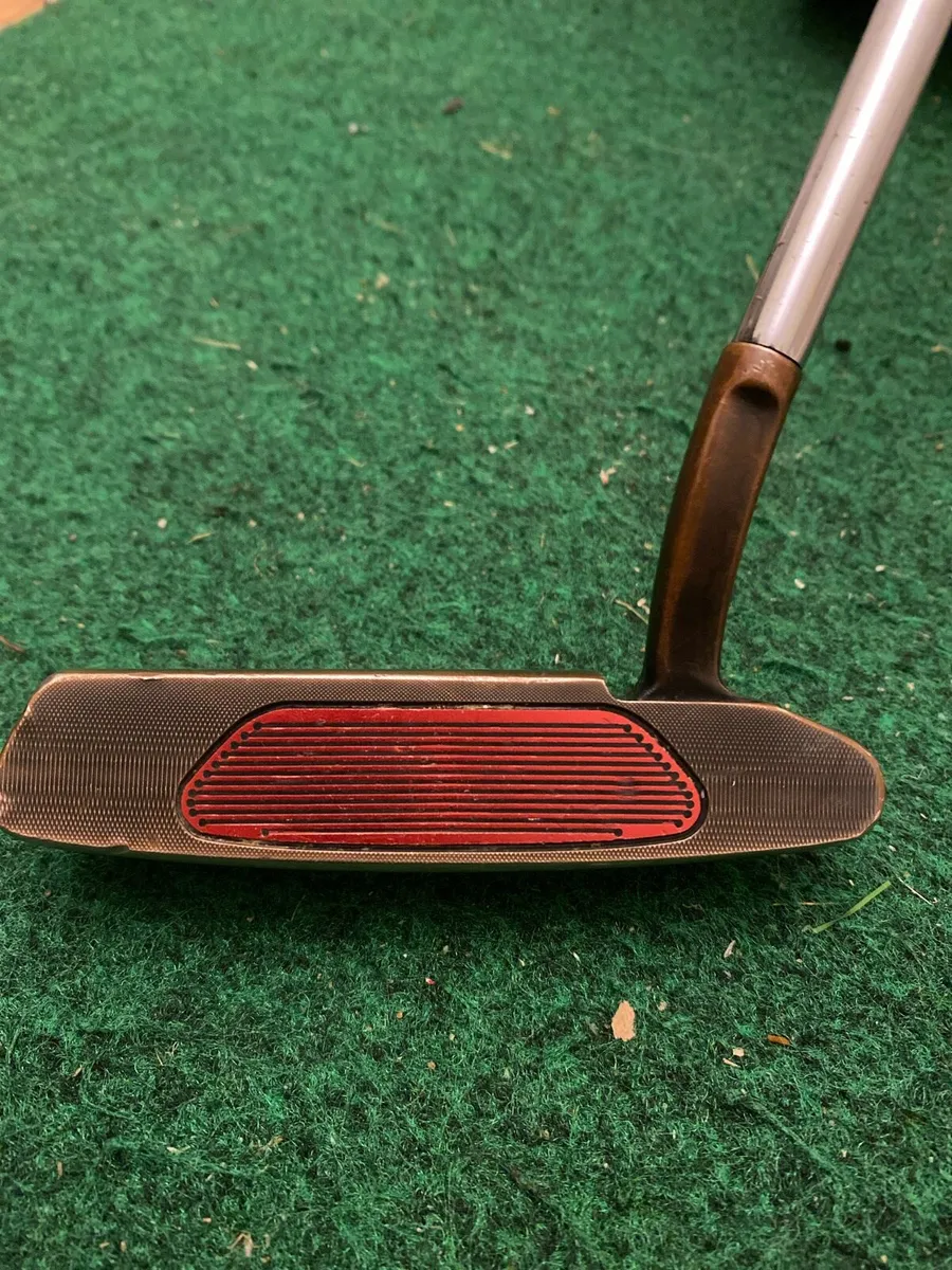 Taylormade golf putter 34” - Image 3