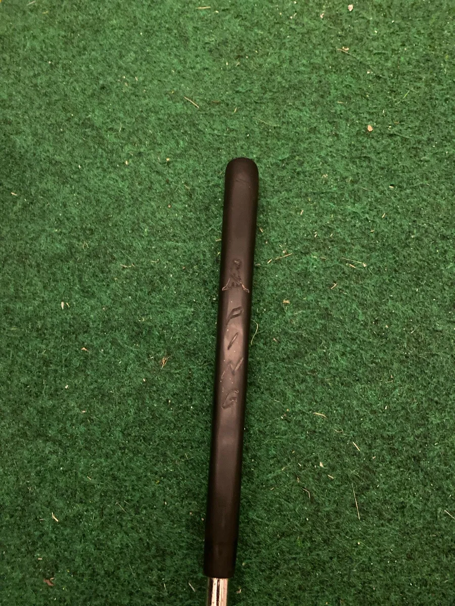 Taylormade golf putter 34” - Image 4
