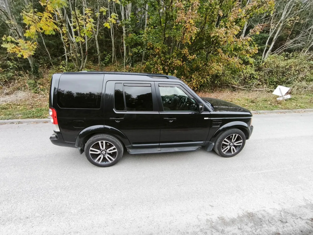 Land Rover Discovery 2013 - Image 2