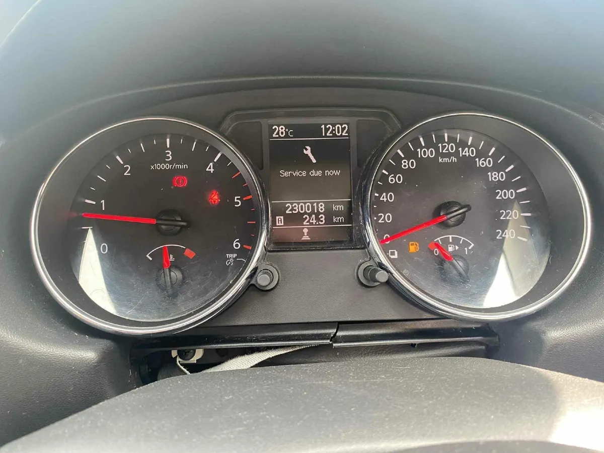 Nissan Qashqai 2013 - Image 4