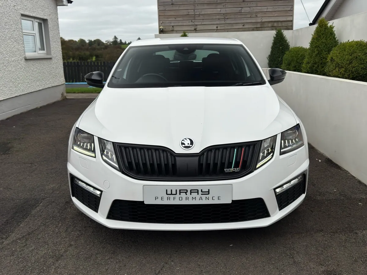 2017 Skoda Octavia VRS 2.0 TDI 184 DSG - Image 4