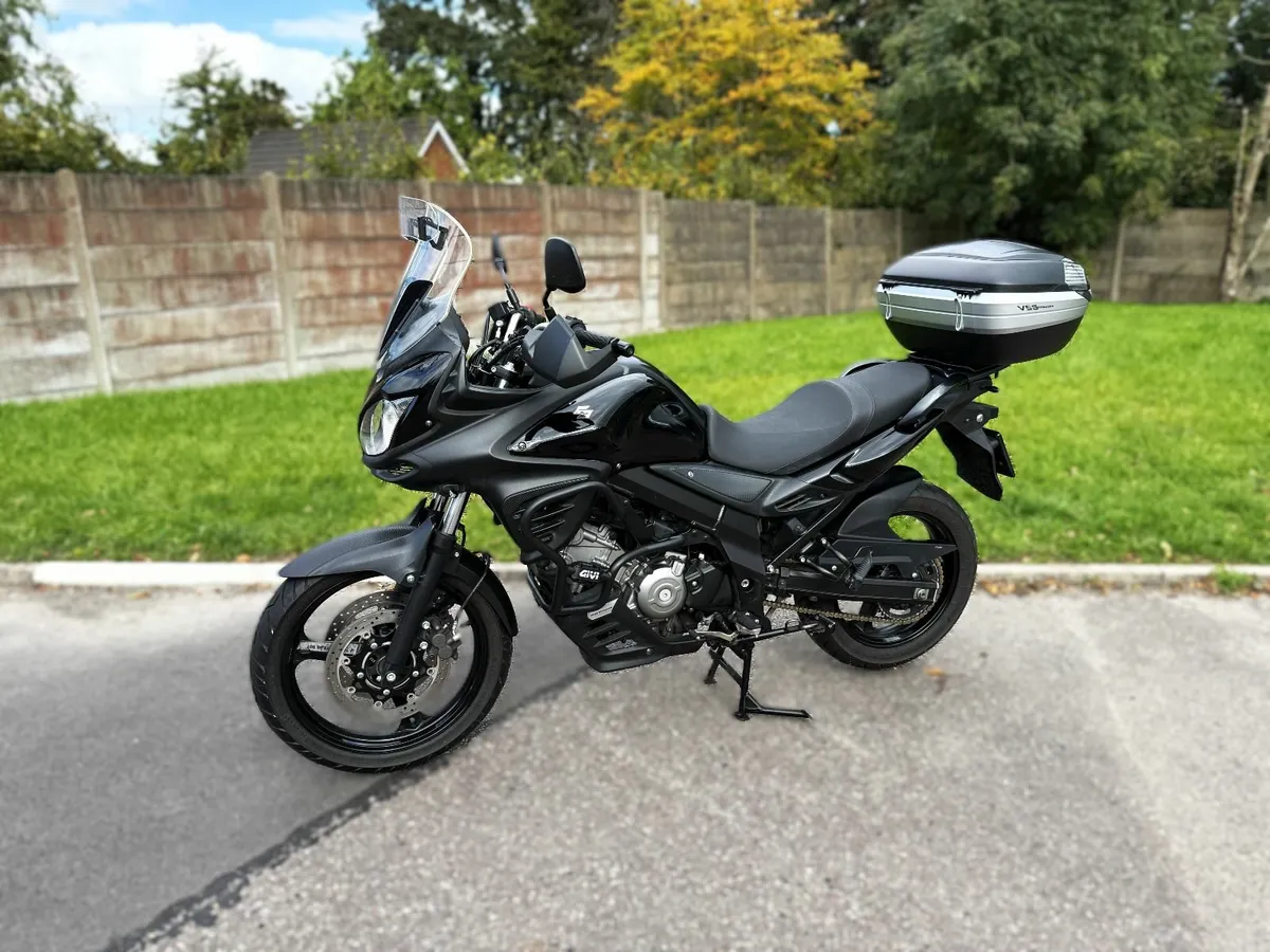 Suzuki DL650 Motorcycle - Image 3