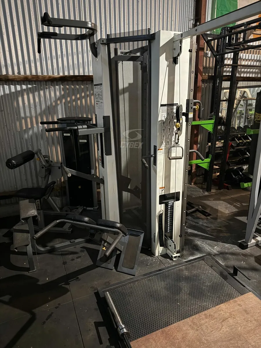 CYBEX 4 STACK 8 STATION CABLE CROSSOVER - Image 3
