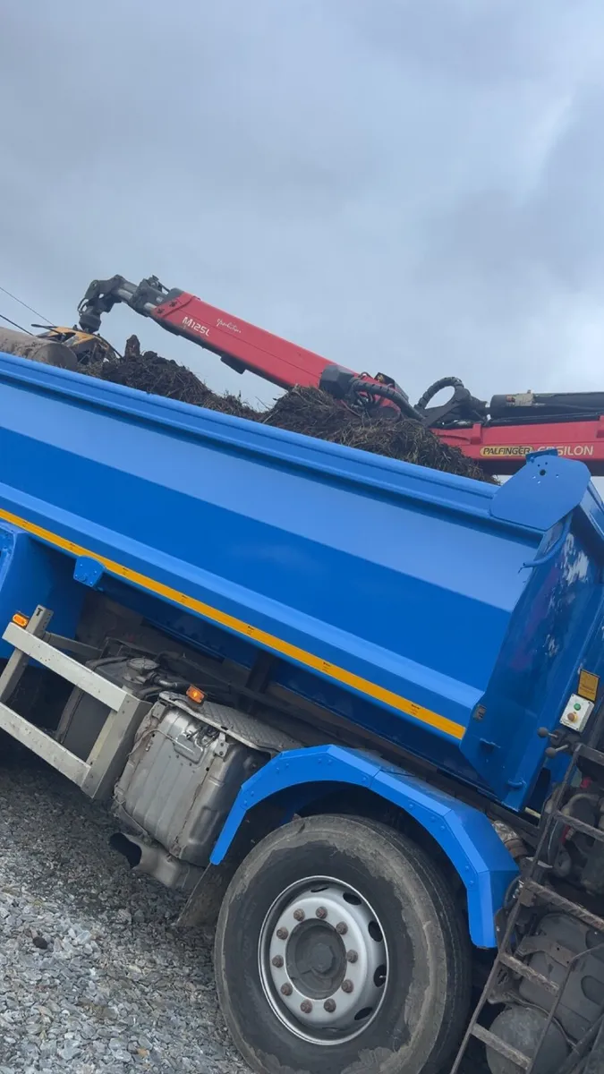 Grab hire and tipper hire - Image 2