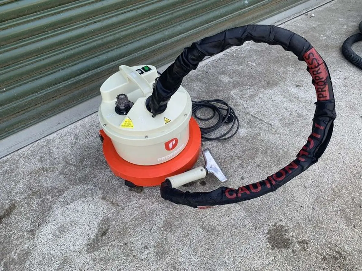 propress clothes steamer - Image 2