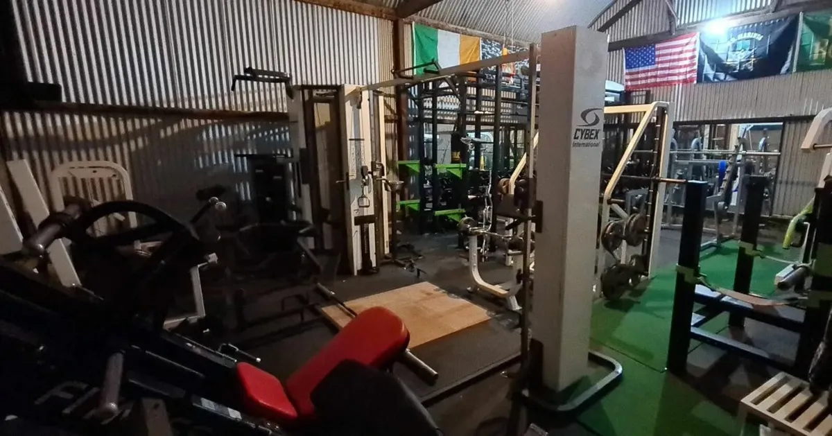 COMPLETE COMMERCIAL GYM PACKAGE FOR SALE - Image 1