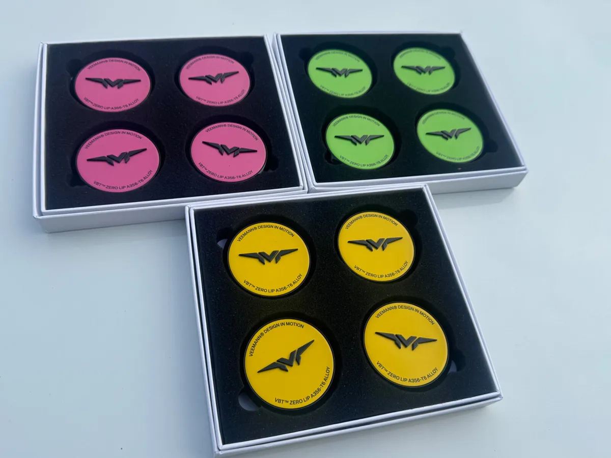 Upgrade to coloured Veemann centre caps - Image 1