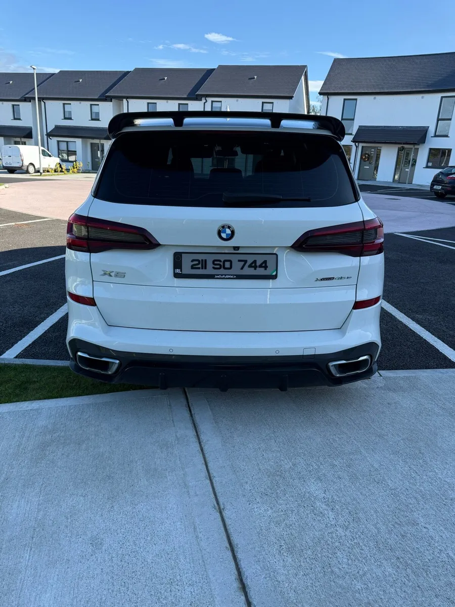 BMW X5 45e - Image 4