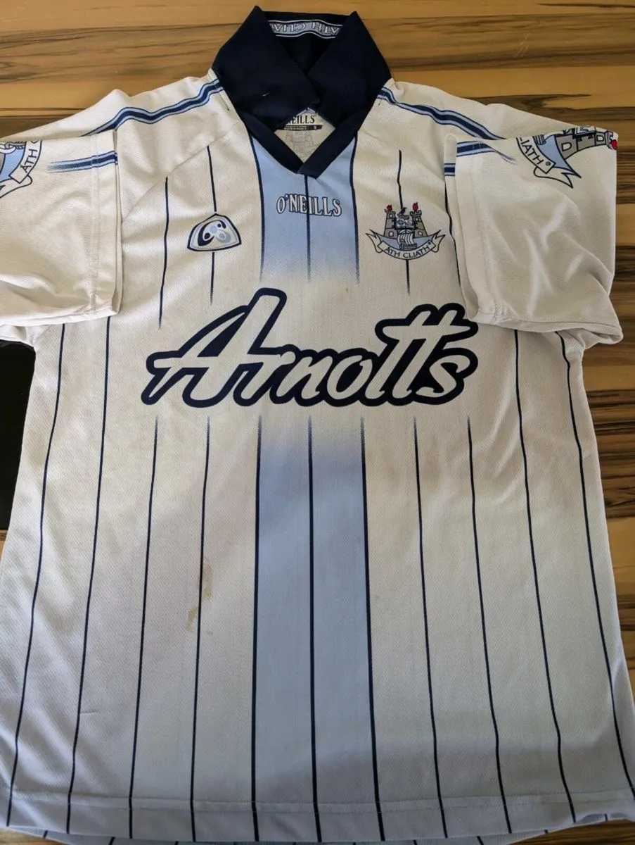 Rare 2004 Dublin gaa jersey adult small - Image 1