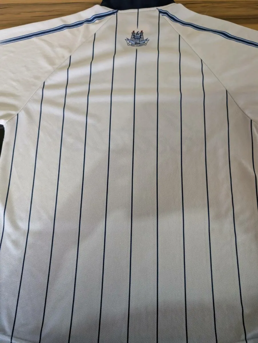 Rare 2004 Dublin gaa jersey adult small - Image 4