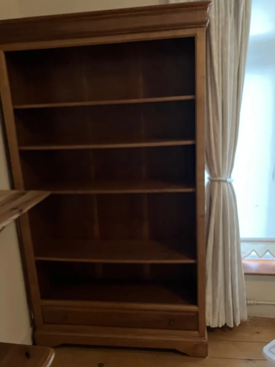 Bookshelf - Image 1