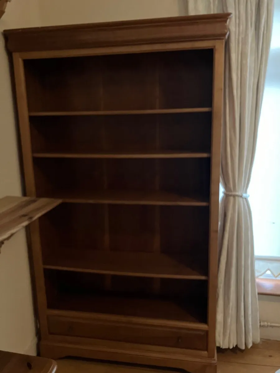 Bookshelf - Image 2