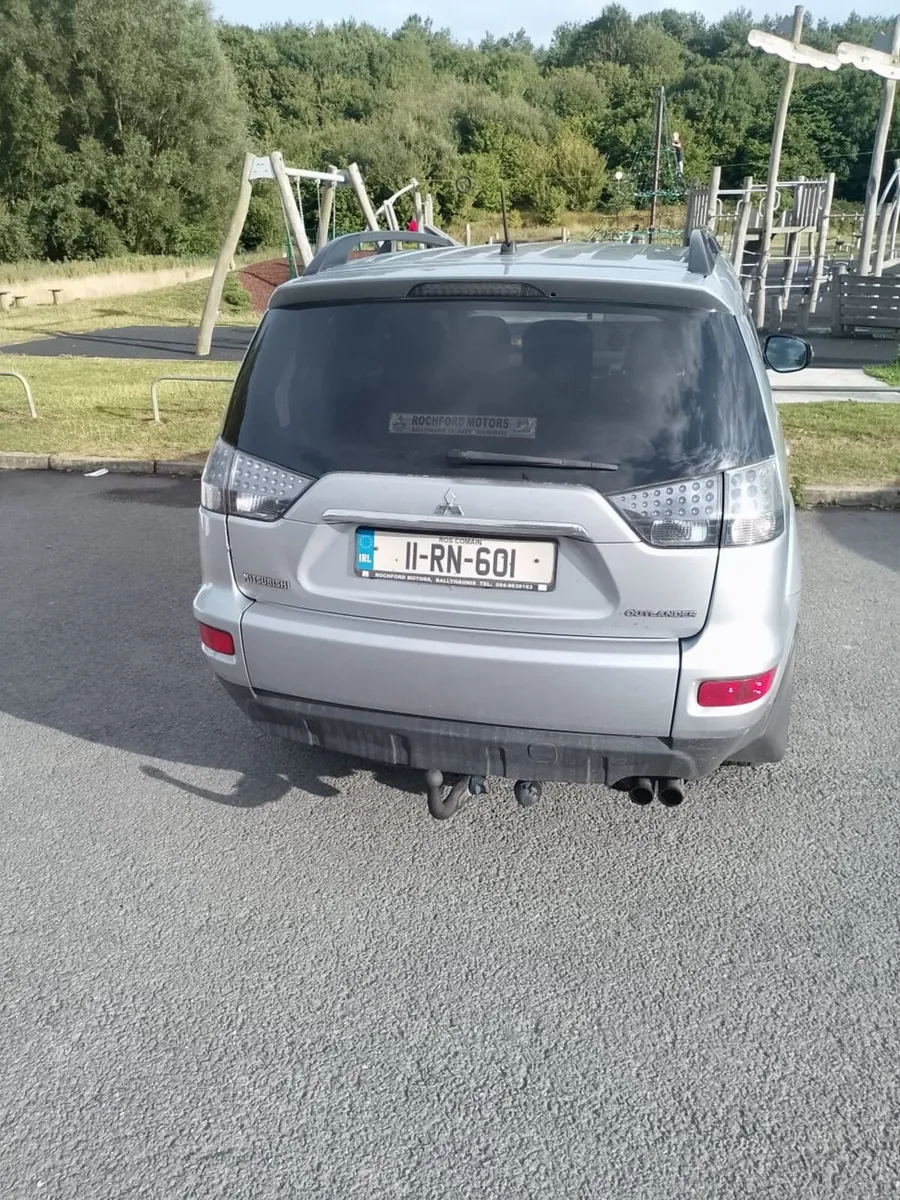 Mitsubishi Outlander 2011 - Image 3