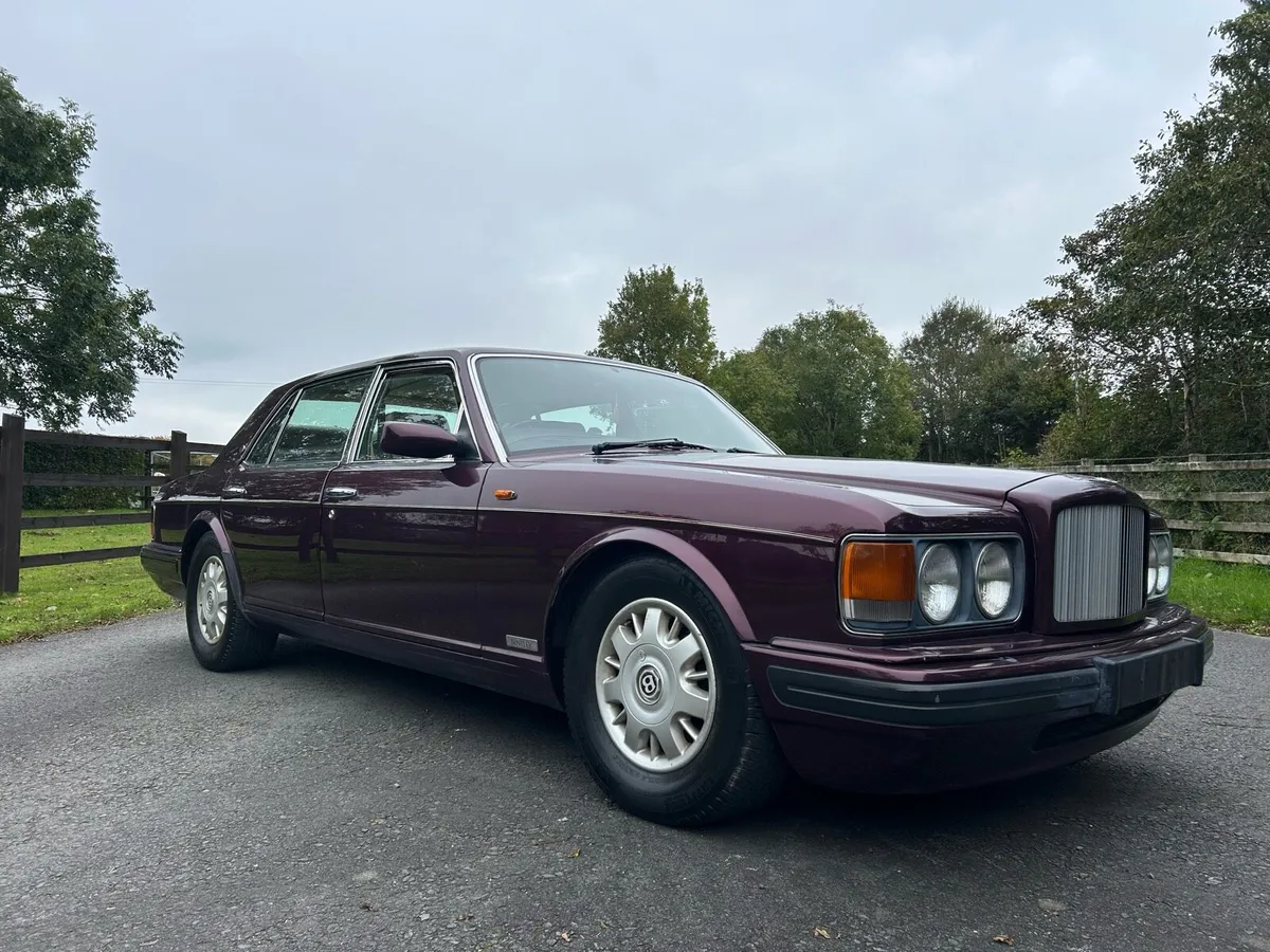 Rare Bently Brooklyn’s verry low mileage - Image 1