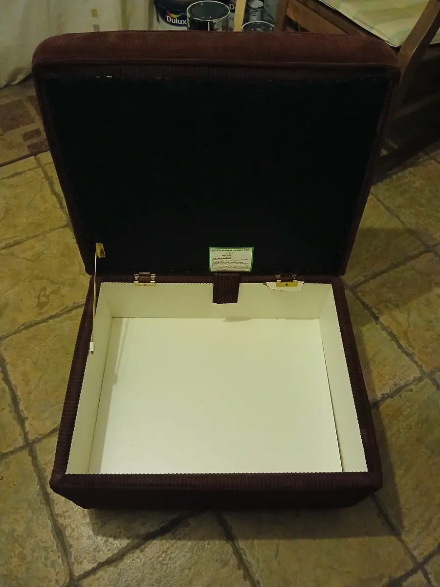 Items for sale - Image 2