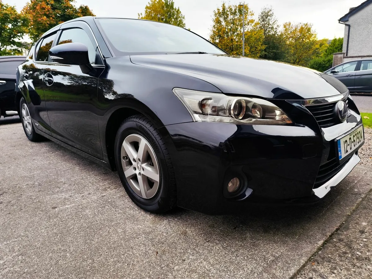 Lexus CT200h!Automatic!1Owner!New NCT! - Image 2