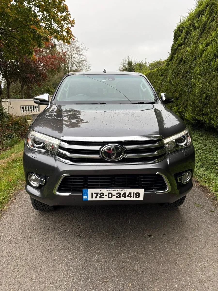 Toyota Hilux 2017 - Image 4