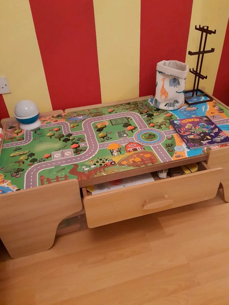 Playtable - Image 2
