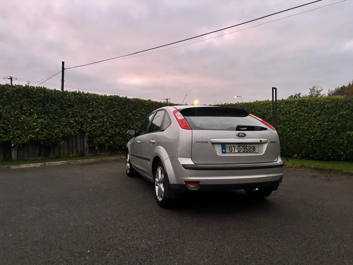 Car - Image 4