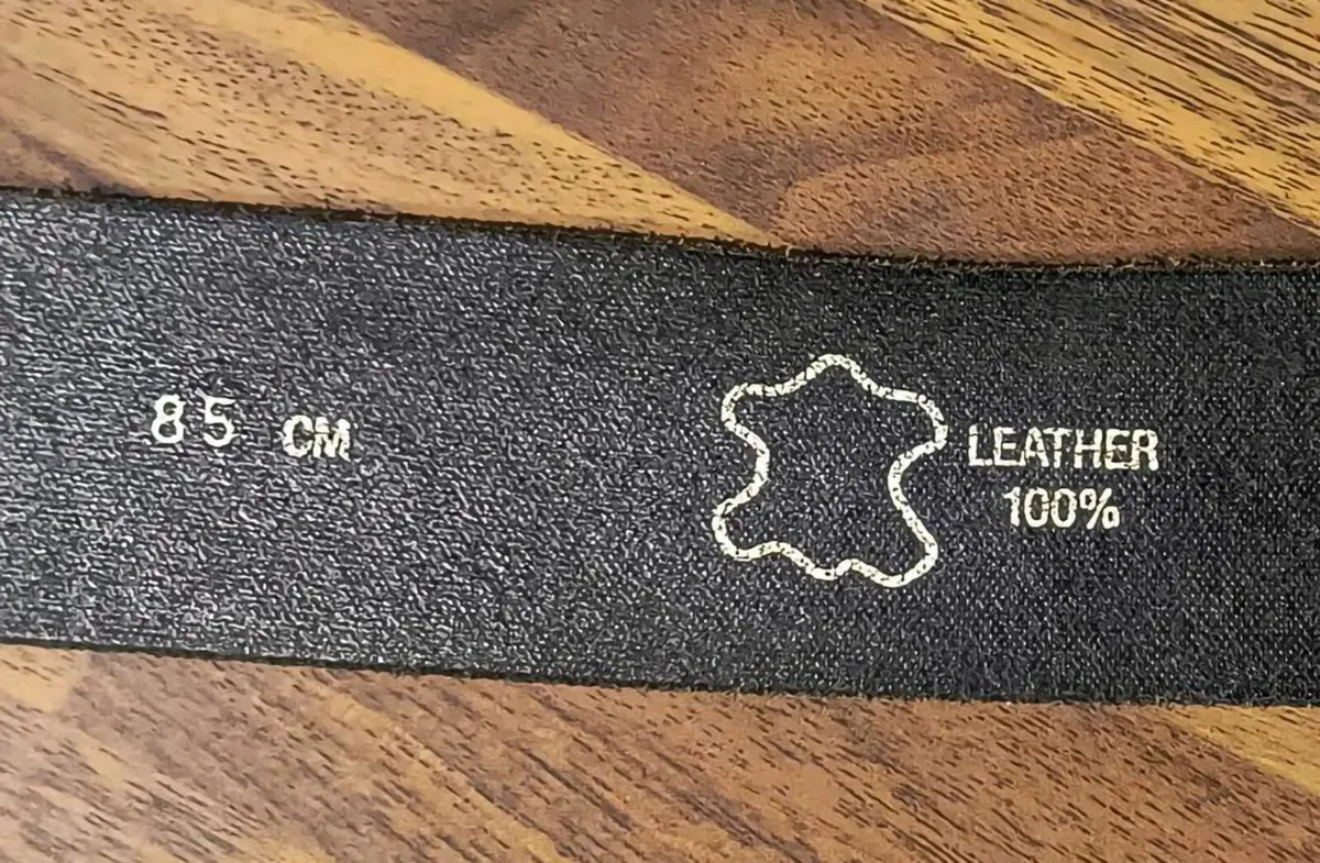 Wrangler cow Leather Belt  Antiqued  buckle - Image 4