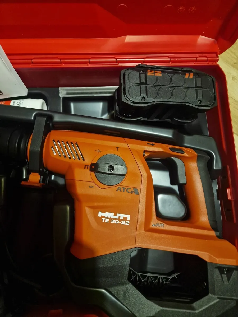Hilti TE 30-22 cordless rotary hammer - Image 2