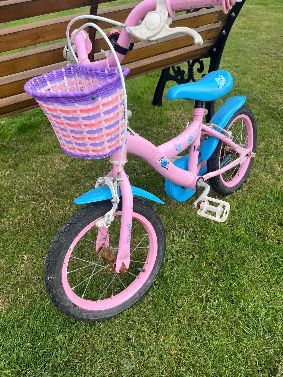 Girls bike - Image 1