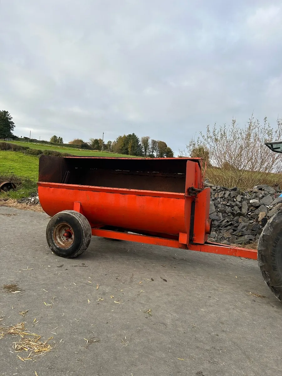 Side spreader - Image 1